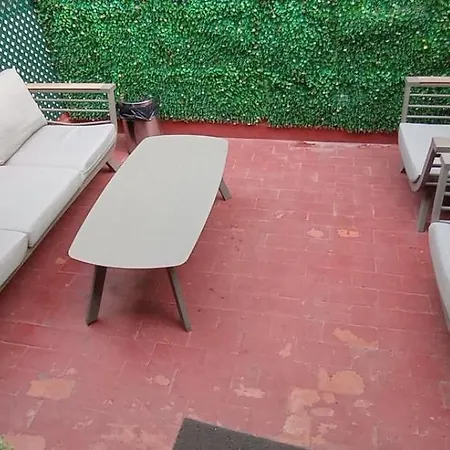 Limin Hostel Capsules-3